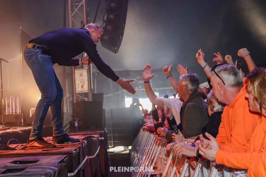 Jannes Pleinpop Zondag  (1)